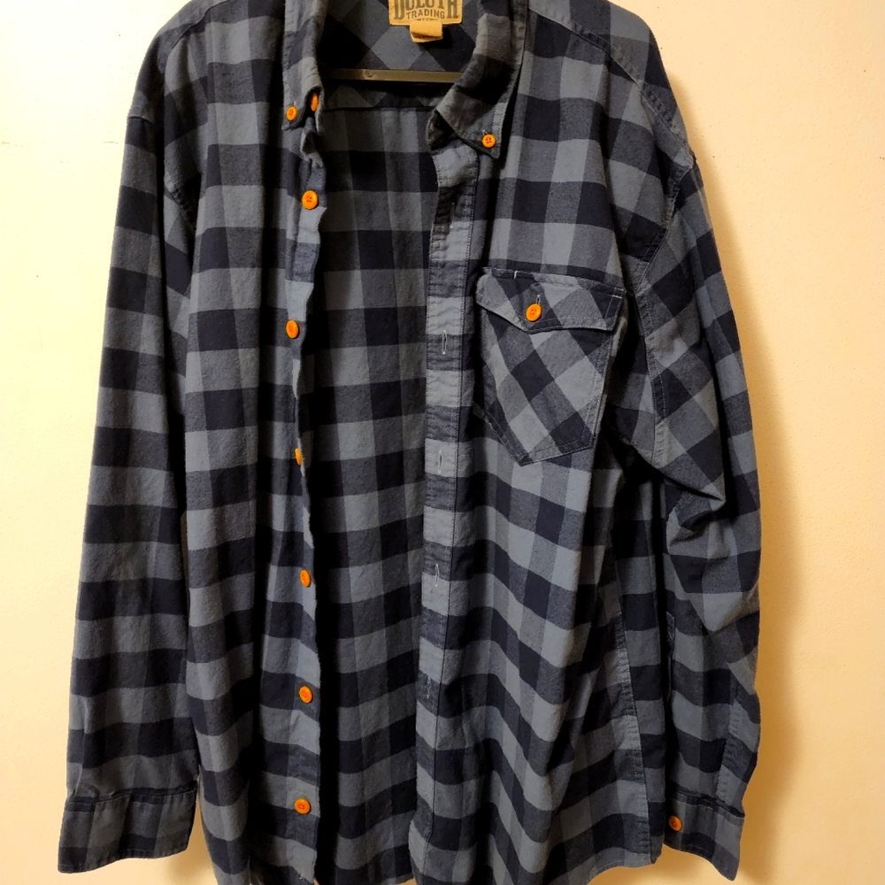 Mens Duluth Trading Co. Checkered Flannel Shirt Size Large
